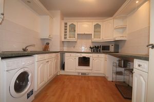 Kitchen- click for photo gallery